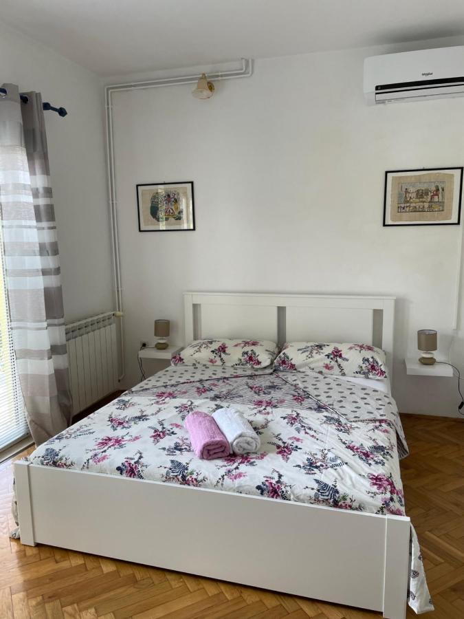 Apartments Mornar Poljica  ภายนอก รูปภาพ