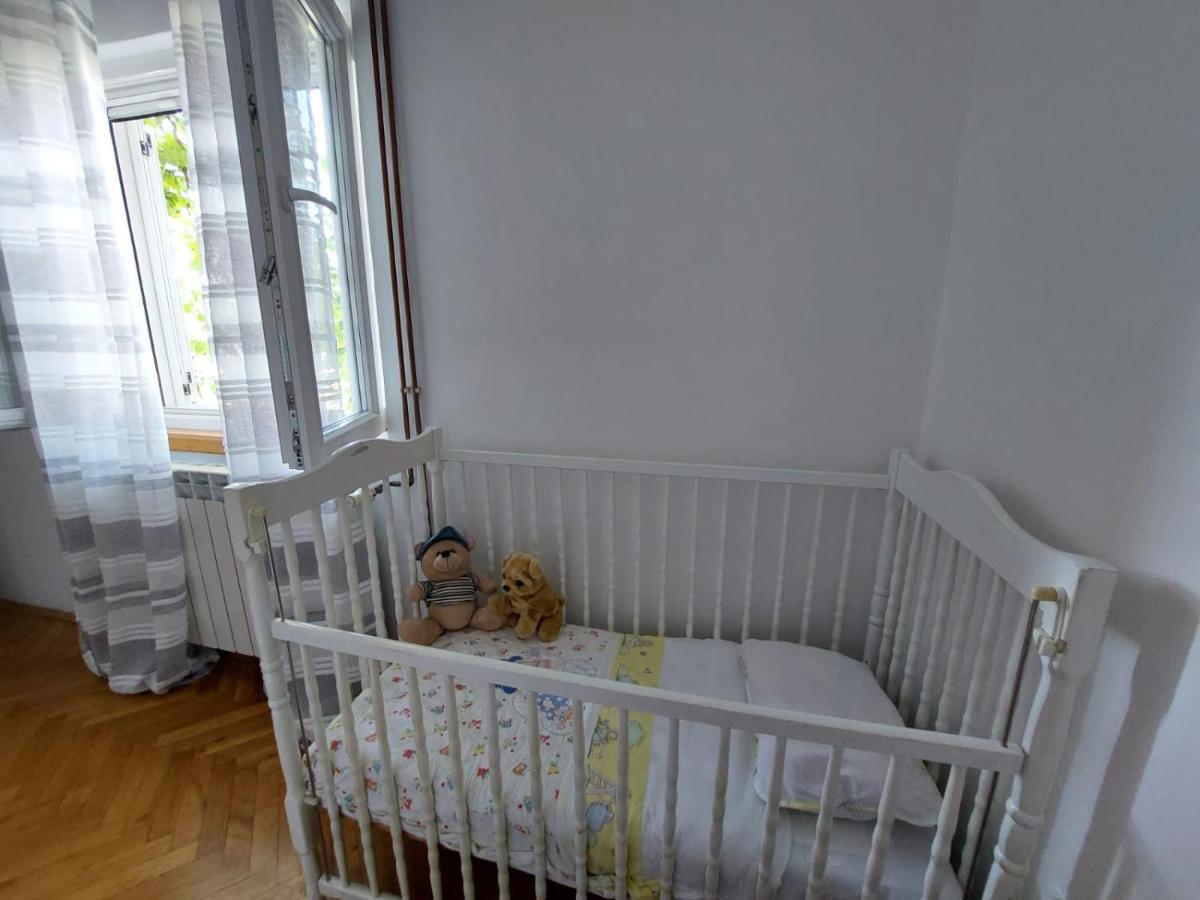 Apartments Mornar Poljica  ภายนอก รูปภาพ